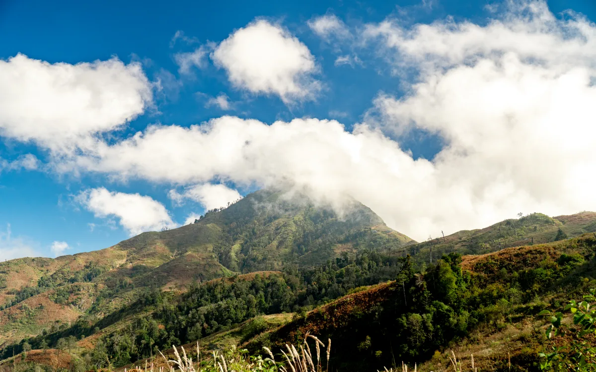 Panorama từ đỉnh Lảo Thẩn